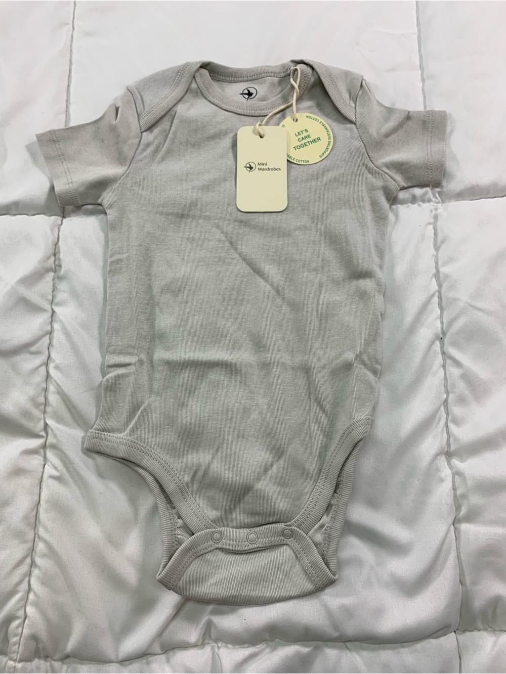 New mini wardrobes bodysuit size 12-18M